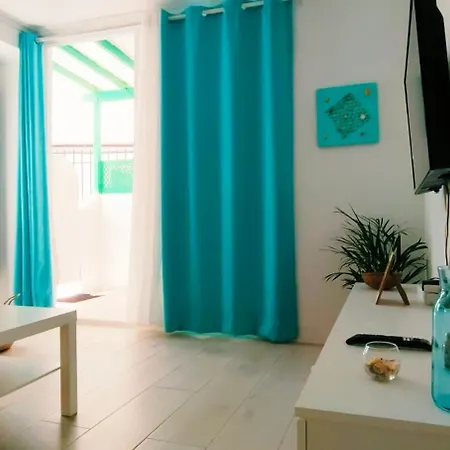 Louise 1 Minuto A Pie Del Mar Apartman