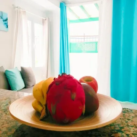 Louise 1 Minuto A Pie Del Mar Apartman *