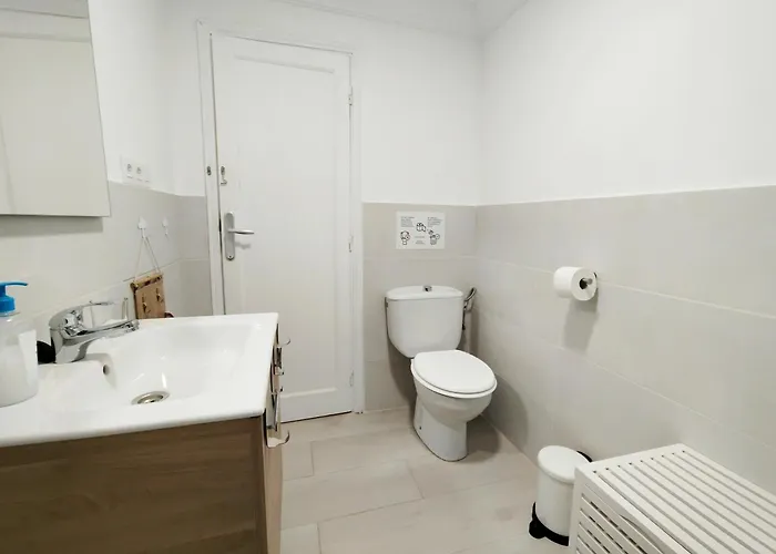 Louise 1 Minuto A Pie Del Mar 티아즈