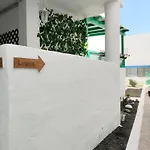 Louise 1 Minuto A Pie Del Mar *