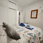 Louise 1 Minuto A Pie Del Mar *