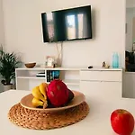 Louise 1 Minuto A Pie Del Mar *