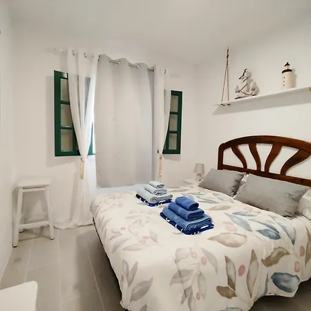 Louise 1 Minuto A Pie Del Mar Apartamento