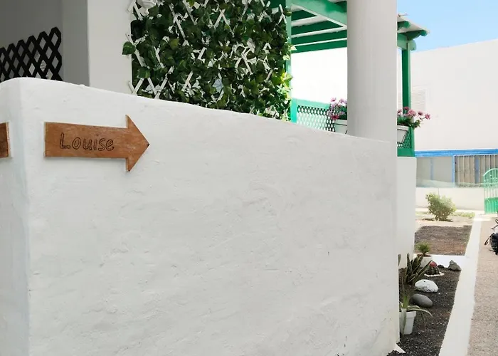 Louise 1 Minuto A Pie Del Mar *