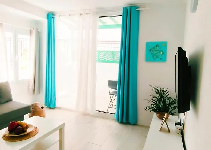 Louise 1 Minuto A Pie Del Mar