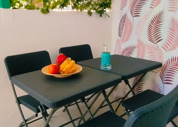 Louise 1 Minuto A Pie Del Mar Tías