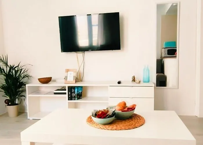 Louise 1 Minuto A Pie Del Mar Apartamento Tías